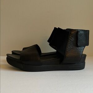 Eileen Fisher Spree Black Platform Sandals, Size 8.5